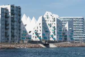 Aarhus-Isbjerget-set-fra-havnen-1-of-1