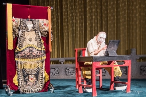 Peking opera, face painting 