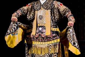 Peking opera, face painting 