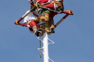 Voladores de Papantla ceremony at Teotihuacan Mexico 1/2