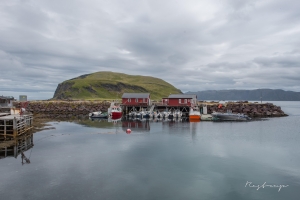 Northcape nature Norway (4 of 7). Kamoeyvaer fishing village on Mageroeya